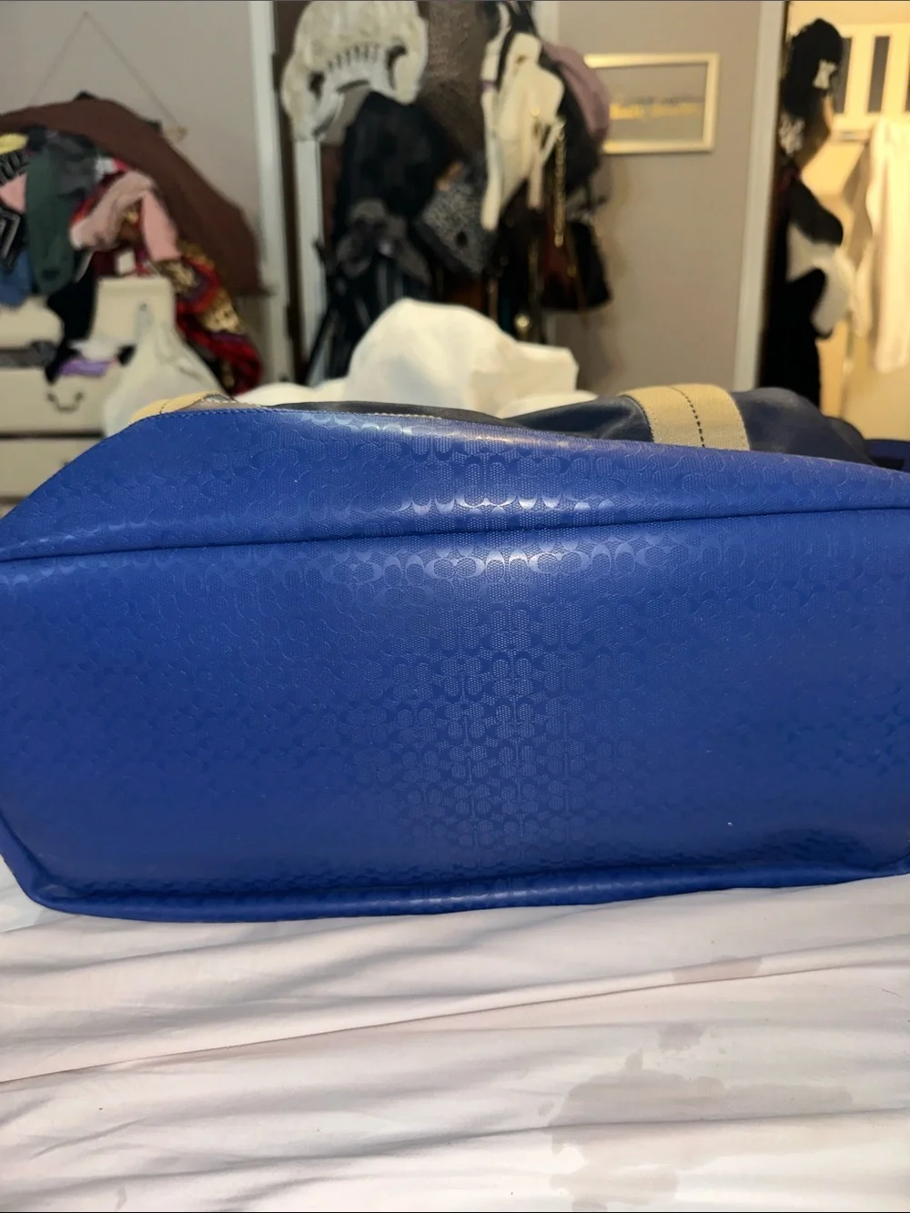 Coach heritage weekender canvas blue bag with tan straps blue signature bottom